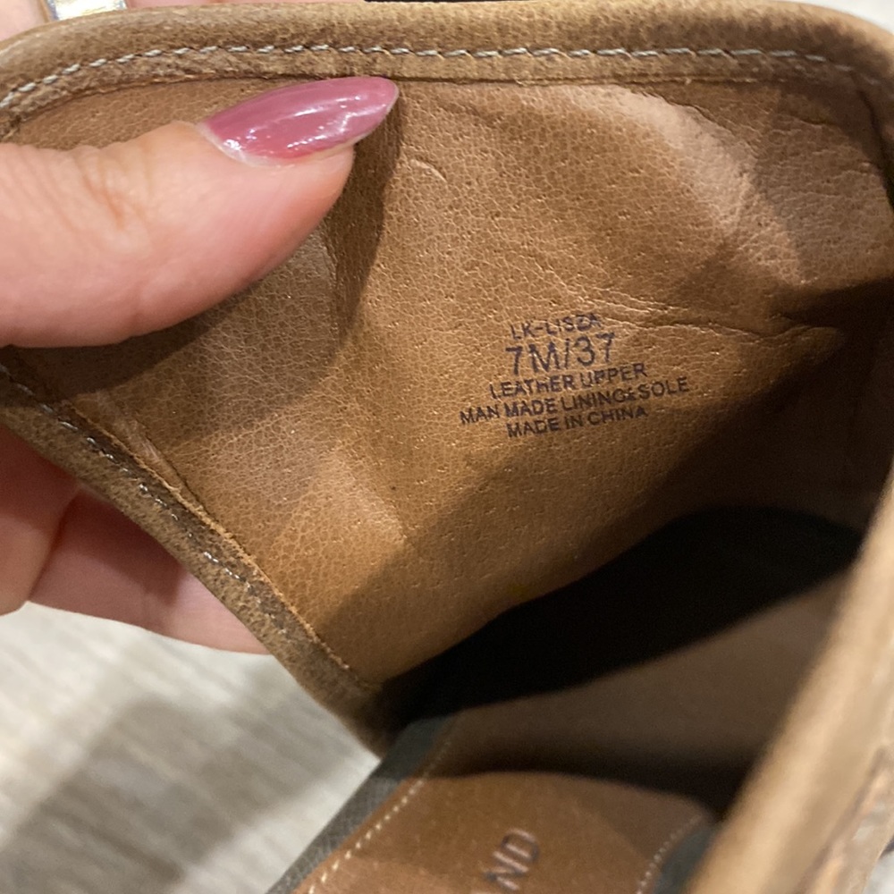 Lucky Brand Heel - Picture 5 of 6